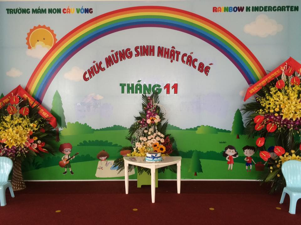 BI248 BÁNH SINH NHẬT IN ẢNH TRANG TRÍ HOA KEM CHỦ ĐỀ LỊCH THÁNG 10